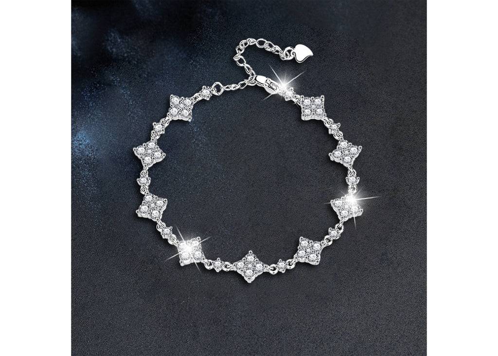 Eternal Clover Bracelet